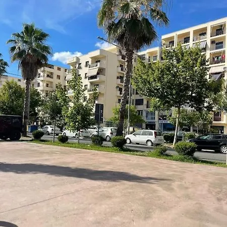 아파트 Empire Beach Durrës
